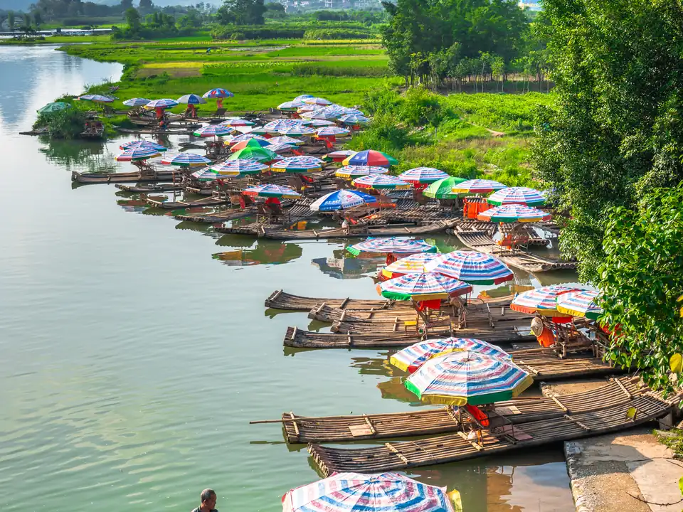 Guilin & Yangshuo: Yulong River · Xingping