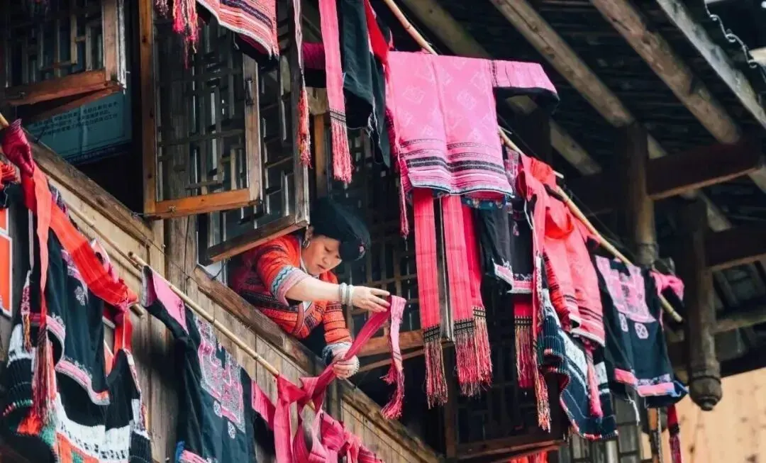 Traditional textiles in a Longji village