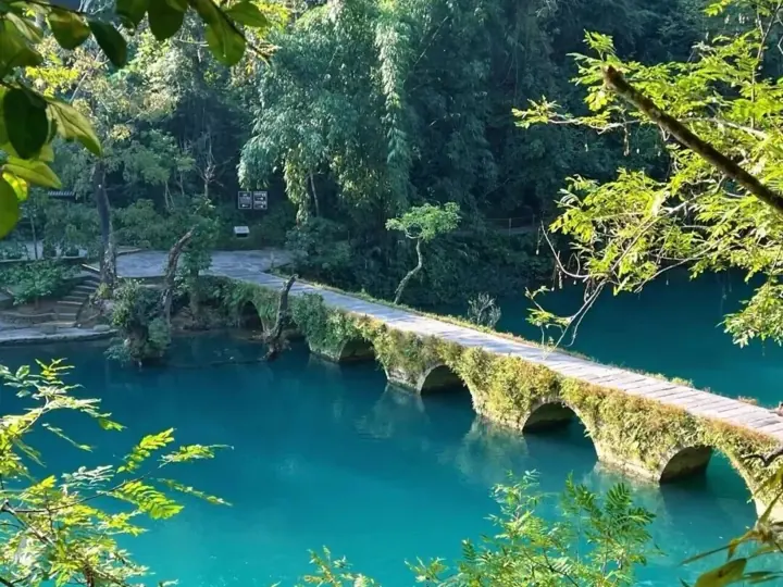 Guizhou: Libo → Anshun