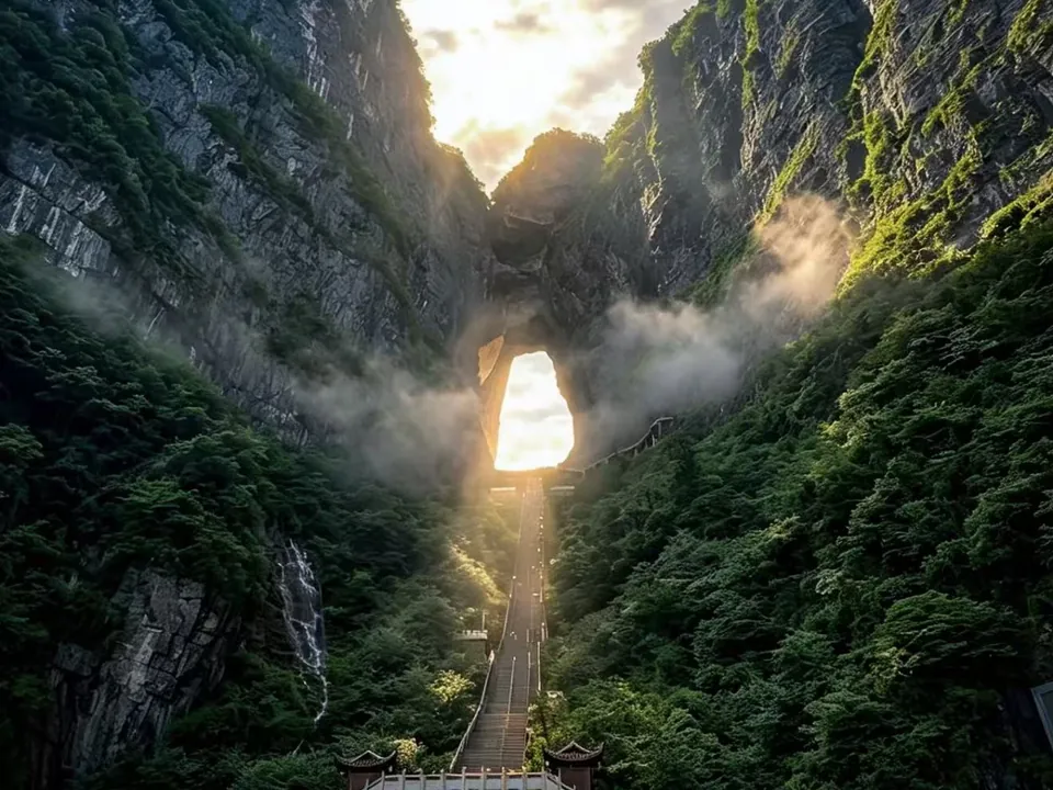 Easter in China: Zhangjiajie